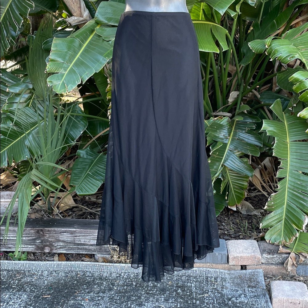 Frank Lyman sheer ruffled handkerchief, hem maxi skirt
